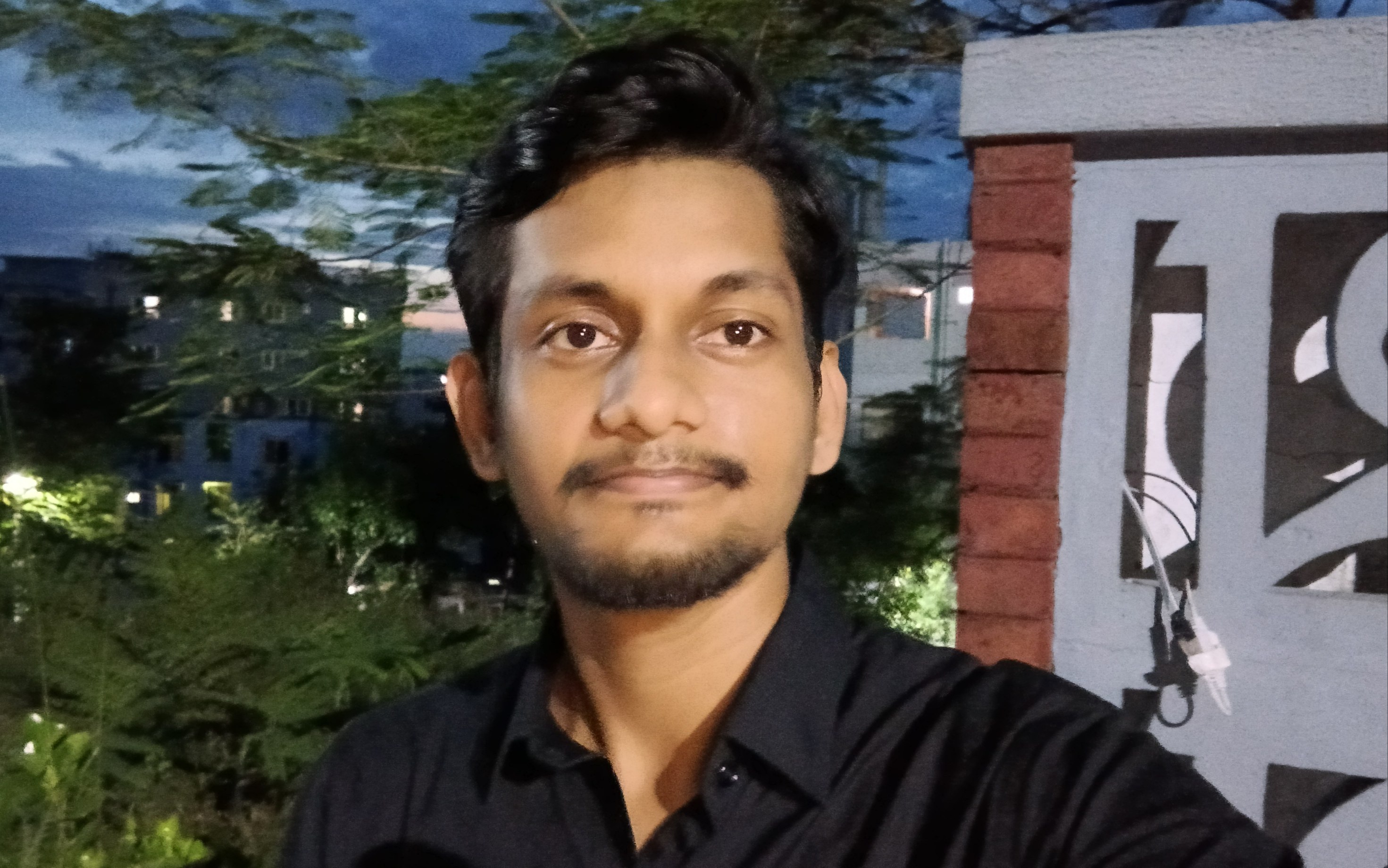 Azizul Hakim Abir